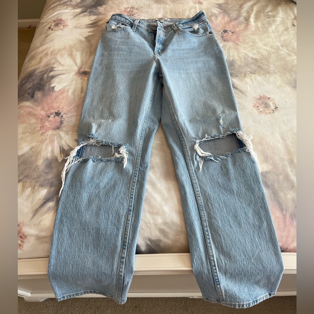 Abercrombie Curve Love The 90’s Straight Ultra High Rise Jeans